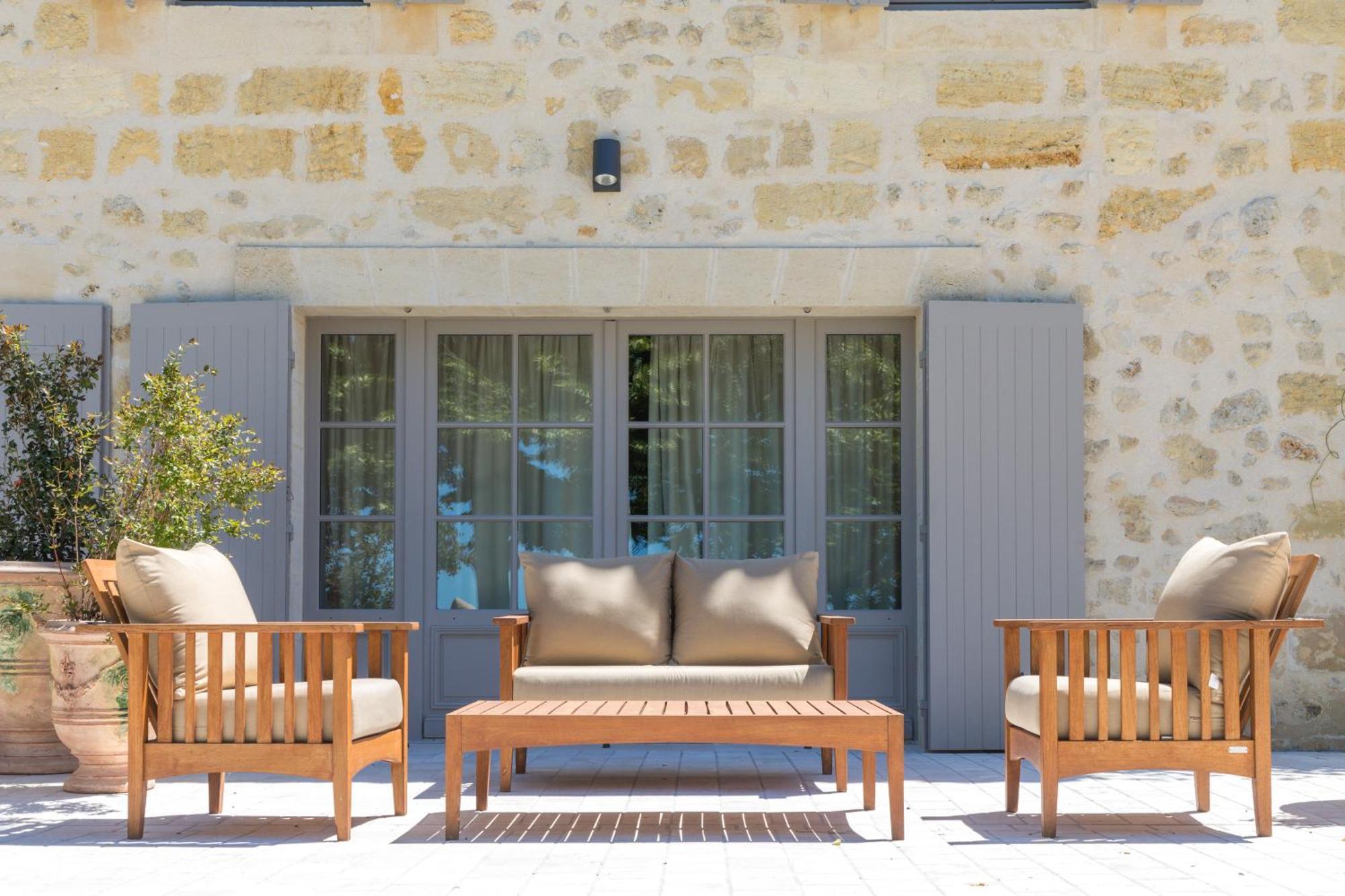 Les Clefs De Troplong Mondot Saint-Emilion Exterior photo